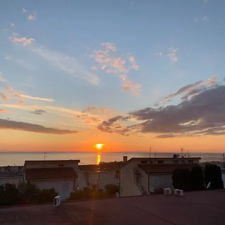 Casa Vacanza Hermitage Apartment Praia a Mare