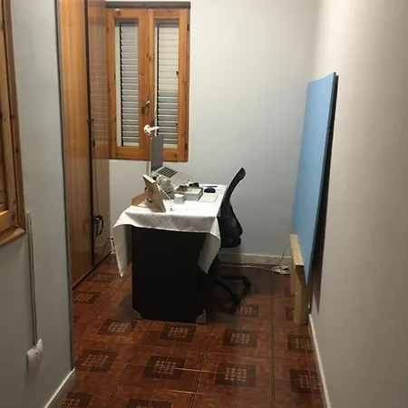 Casa Vacanza Hermitage Apartment *